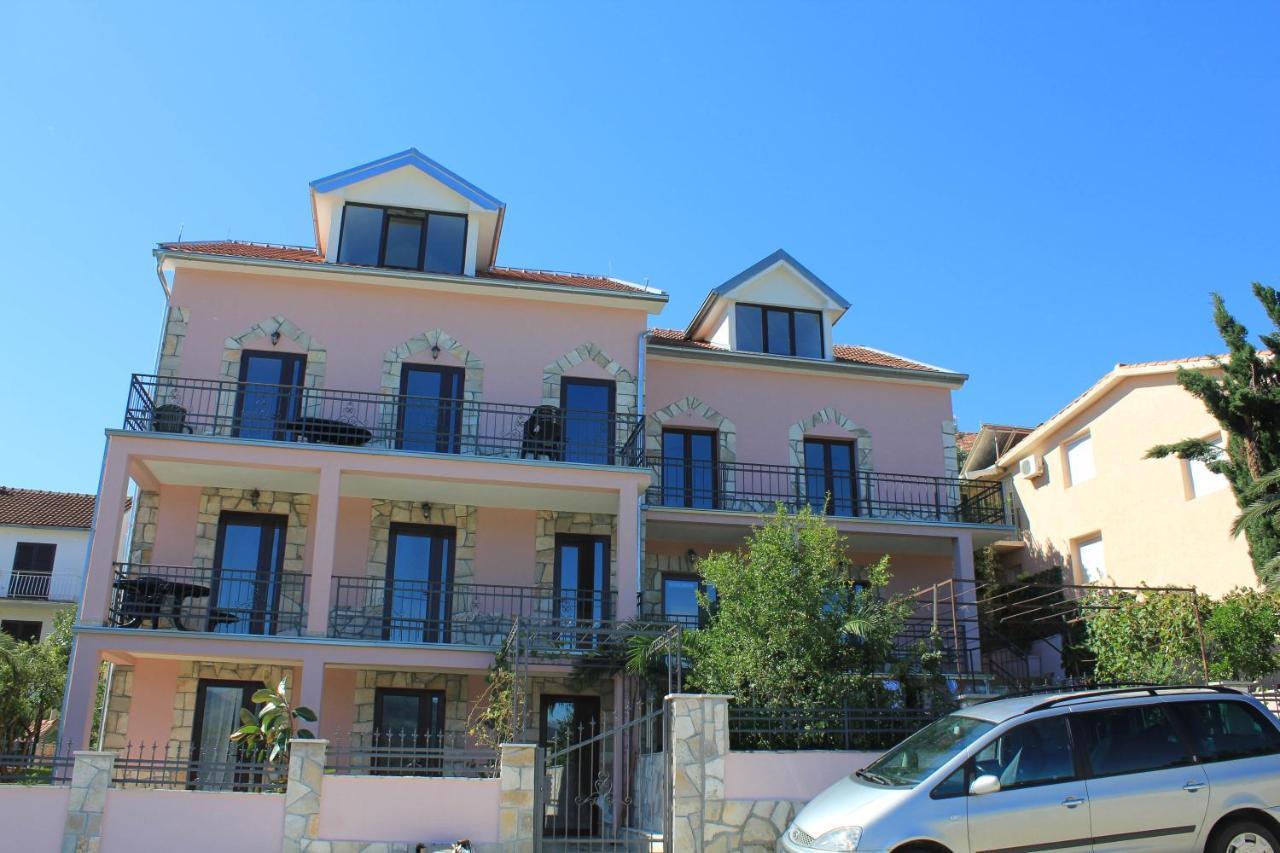 Villa Malina New Tivat Exterior photo