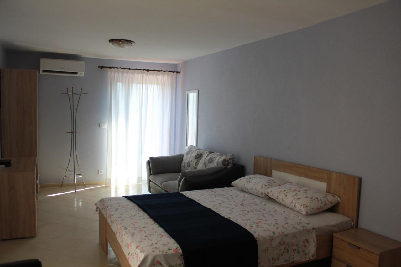 Villa Malina New Tivat Exterior photo